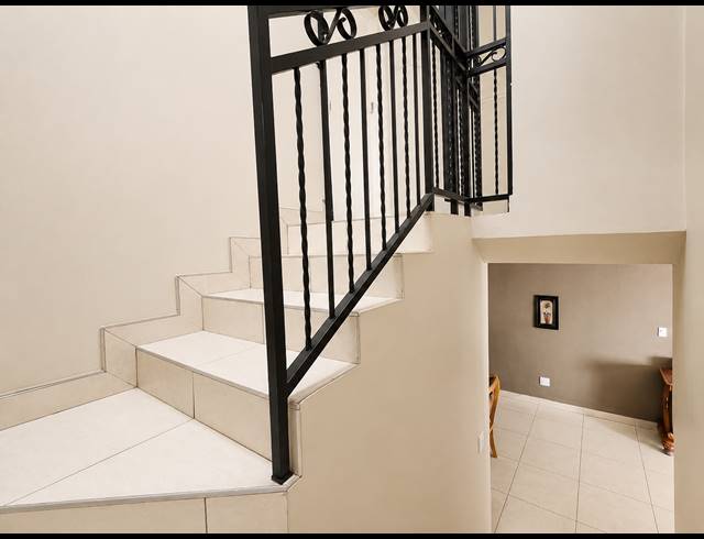 4 BEDROOM TOWNHOUSE FOR SALE IN THREE RIVERS